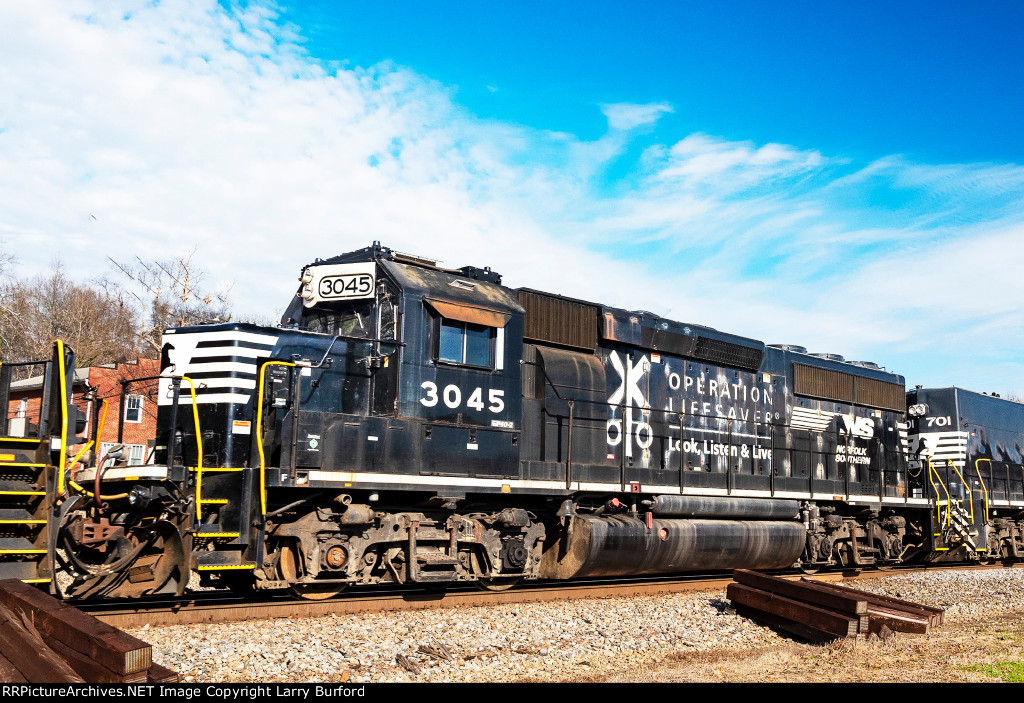 Norfolk Southern 3045